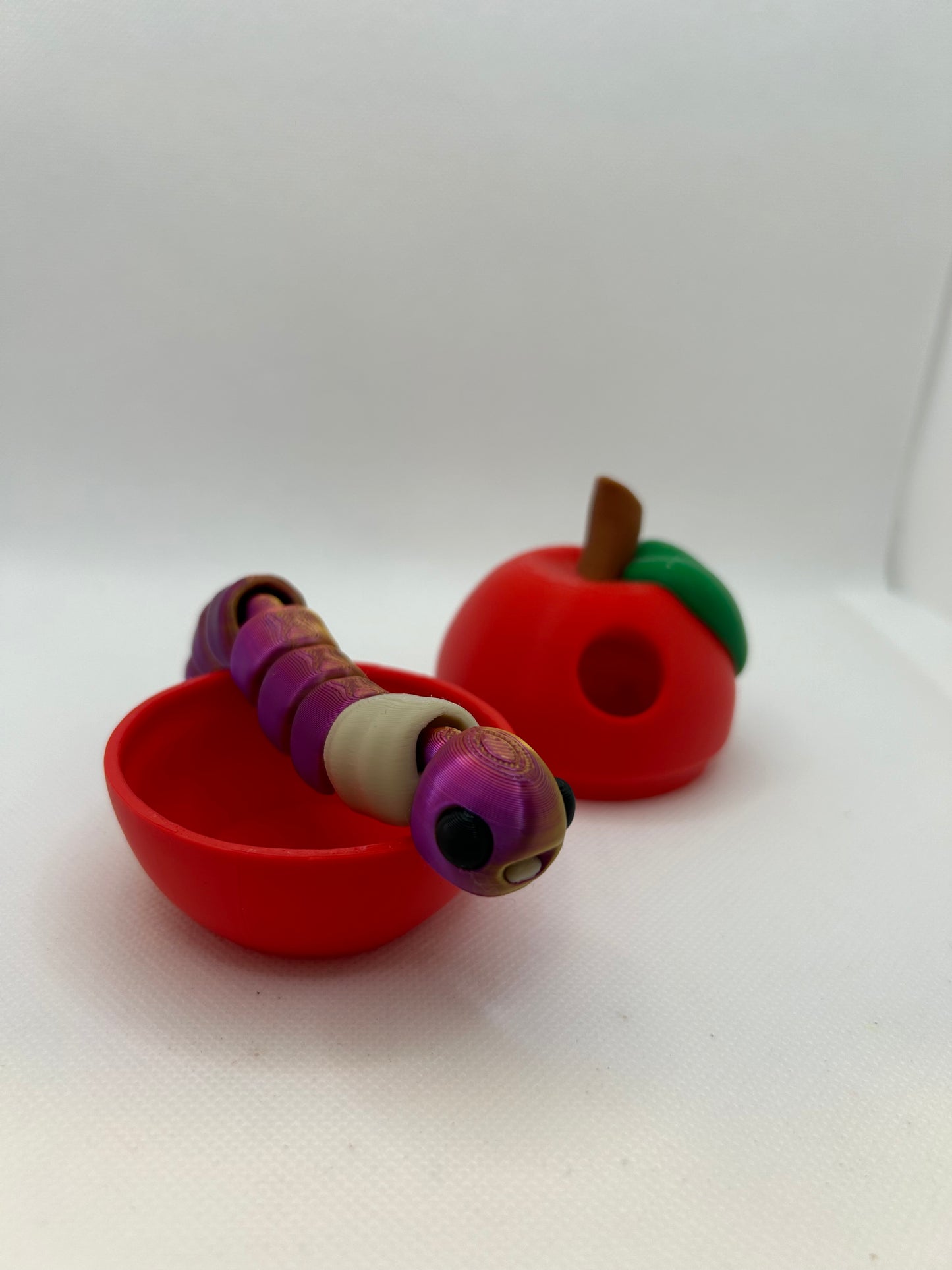 teacher's gift, end of school year gift, 3D printed gift, Ottawa 3D printed, Apple with worm, colorful