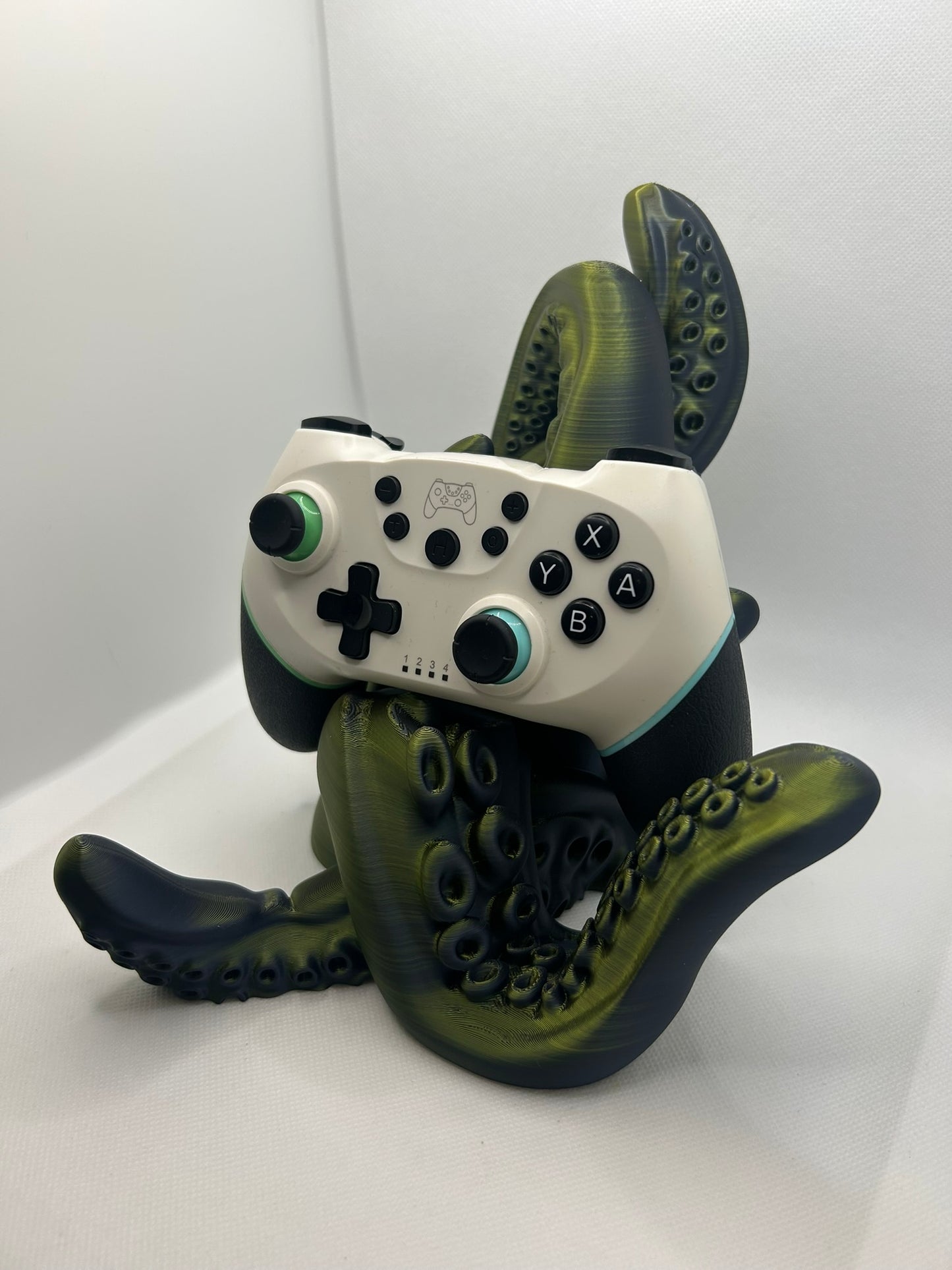 Octopus tentacle controller holder