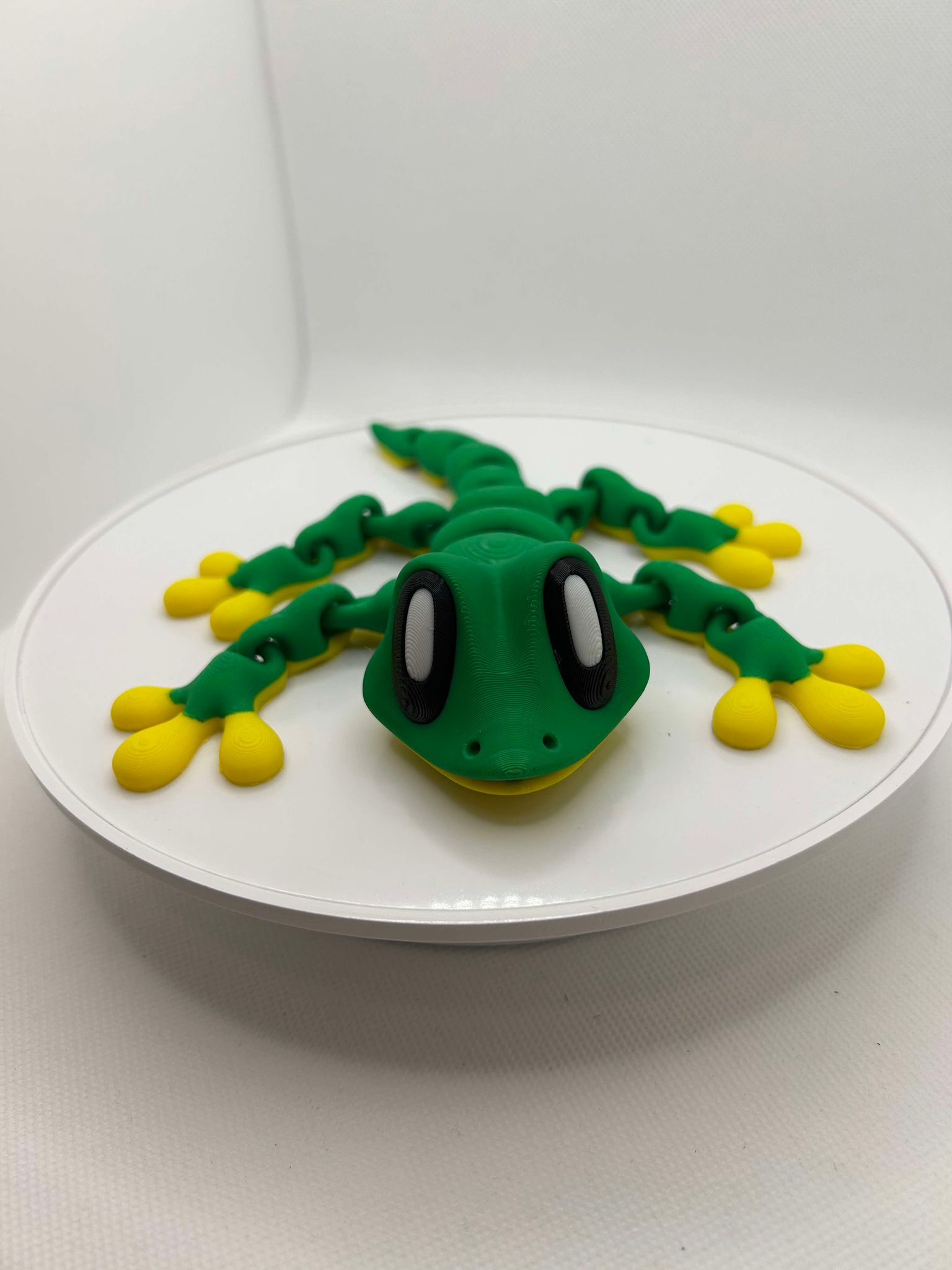 articulated 3D printed gecko