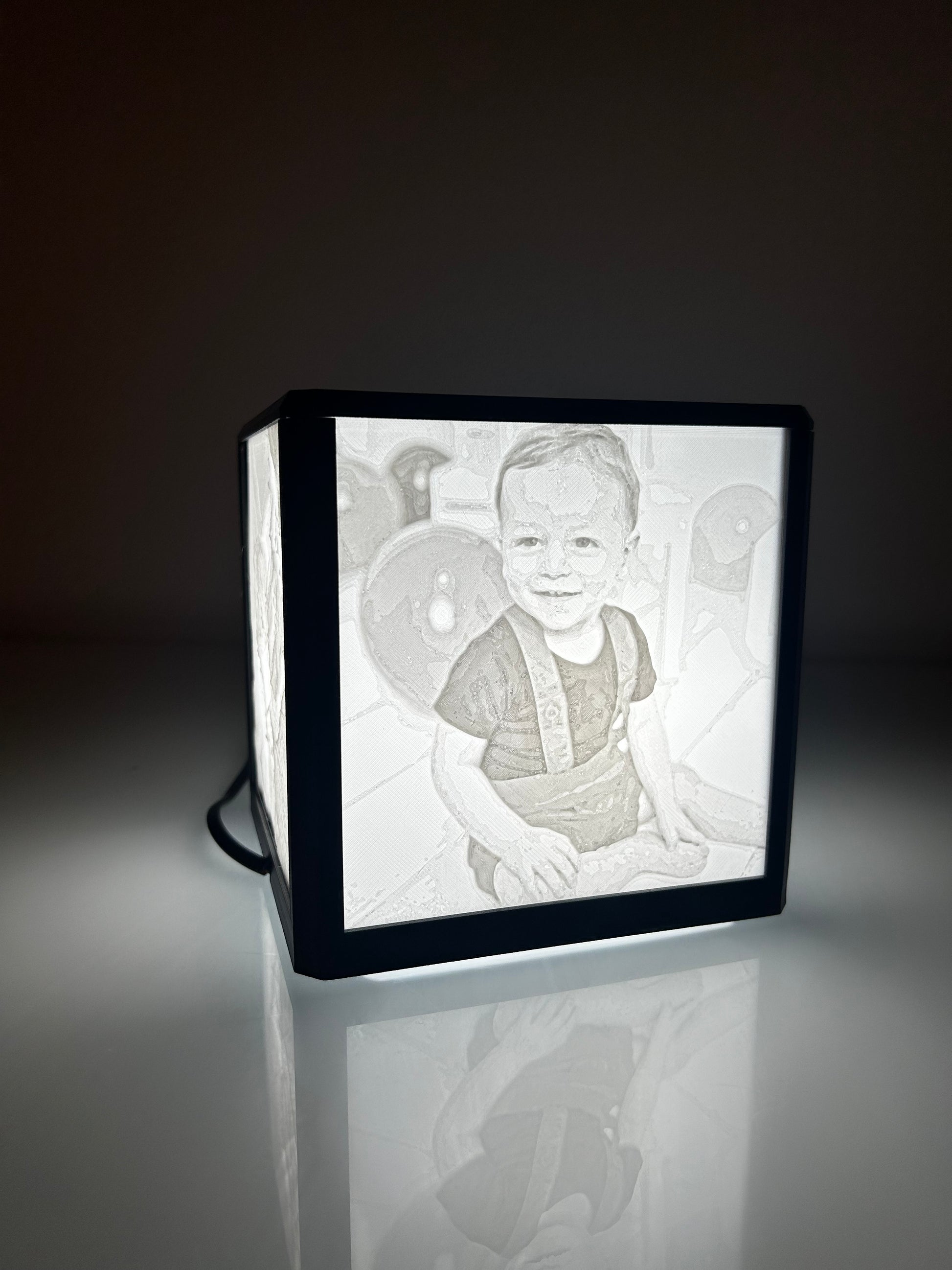 personalized light box, gift for wife, gift for girlfriend, gift for boyfrien, gift for husband, birthday gift, valentines day gift, christmas gift, anniversary gift, custom, light, 3d printed gift, 3d printed ottawa 